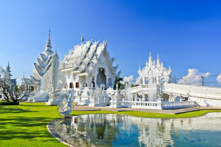 Rong Khun Temple (White Temple)